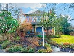 510 THIRD AVENUE  New Westminster, BC V3L 1M7