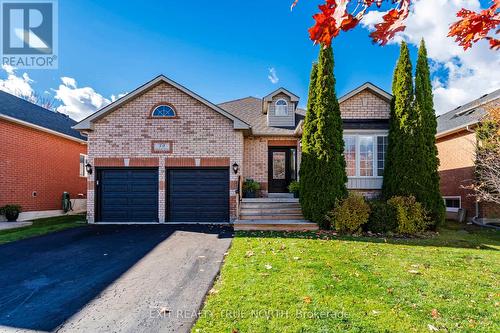 59 EDWARDS DRIVE  Barrie, ON L4N 9K8