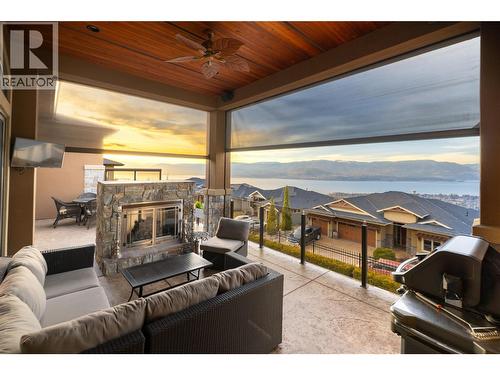 954 Hewetson Avenue, Kelowna, BC -  With Exterior