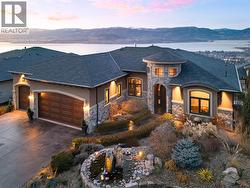954 Hewetson Avenue Kelowna, BC V1W 5H8