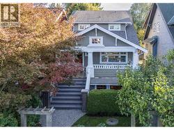 3242 W 3RD AVENUE  Vancouver, BC V6K 1N4