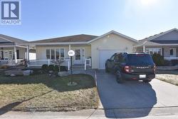 5600 Blackwell Side ROAD Unit# 450  Sarnia, ON N7W 0A9