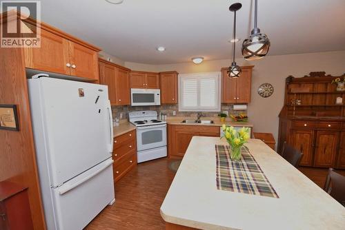 5600 Blackwell Sideroad Unit# 450, Sarnia, ON - Indoor Photo Showing Other Room