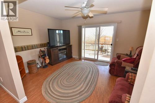 5600 Blackwell Sideroad Unit# 450, Sarnia, ON - Indoor