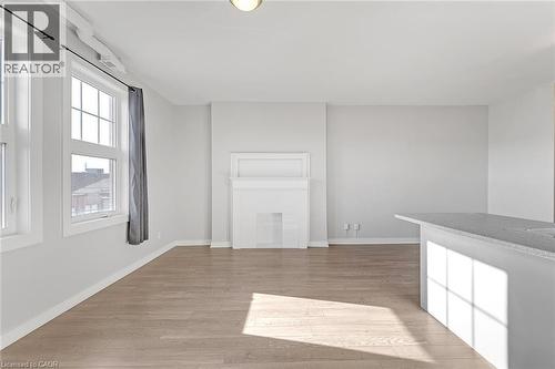 657 Barton Street E Unit# 302, Hamilton, ON - Indoor Photo Showing Other Room