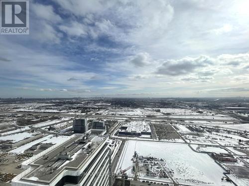 5811 - 8 Interchange Way, Vaughan, ON - Outdoor With View