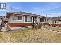 421/423 Alexander Avenue  Kamloops, BC V2B 3R4