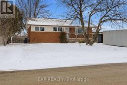 597 GOLD STREET Warwick (Watford), ON N0M 2S0