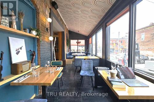 826 Somerset Street W, Ottawa, ON 