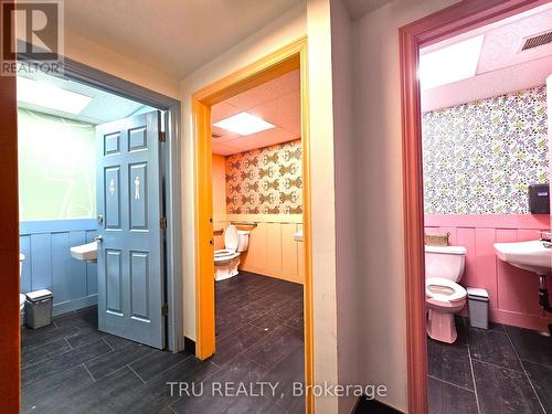 826 Somerset Street W, Ottawa, ON 