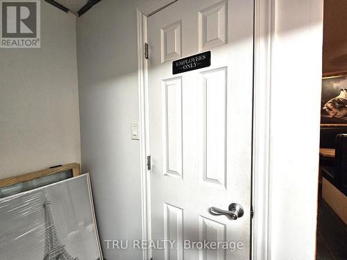 826 Somerset Street W, Ottawa, ON 