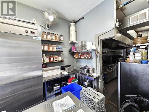 826 Somerset Street W, Ottawa, ON 