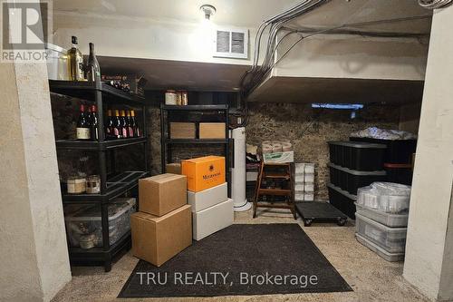 826 Somerset Street W, Ottawa, ON 