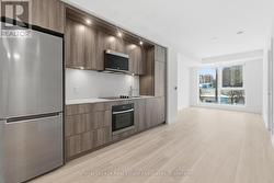 313 - 25 CORDOVA AVENUE  Toronto, ON M9A 0E5