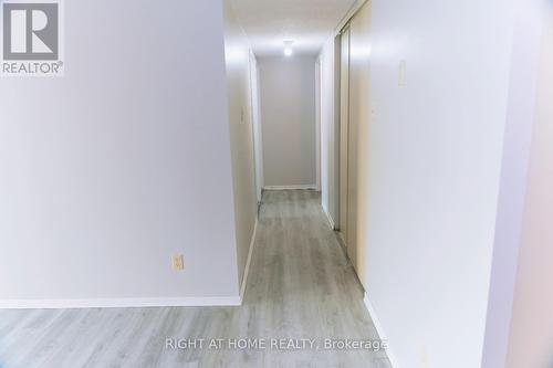 1516 - 2871 Richmond Road, Ottawa, ON - Indoor Photo Showing Other Room
