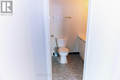 1516 - 2871 Richmond Road, Ottawa, ON - Indoor Photo Showing Bathroom