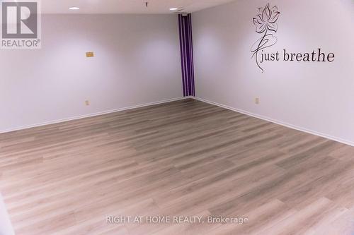 1516 - 2871 Richmond Road, Ottawa, ON - Indoor Photo Showing Other Room