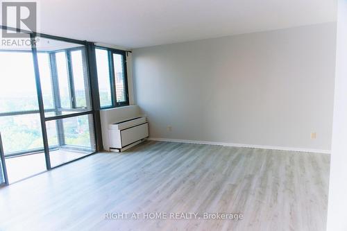 1516 - 2871 Richmond Road, Ottawa, ON - Indoor Photo Showing Other Room