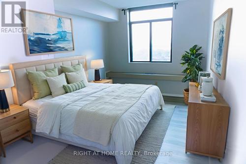 1516 - 2871 Richmond Road, Ottawa, ON - Indoor Photo Showing Bedroom