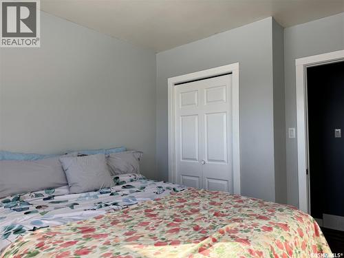 312 5Th Street W, Wynyard, SK - Indoor Photo Showing Bedroom