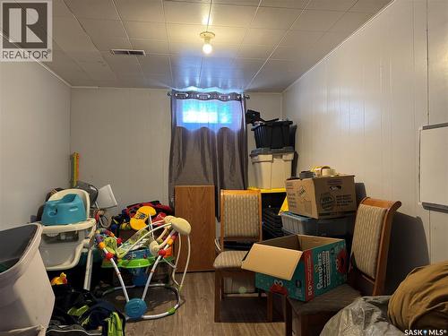 312 5Th Street W, Wynyard, SK - Indoor