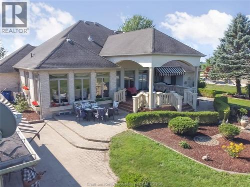 7635 Riverview Line, Chatham, ON - Outdoor With Deck Patio Veranda