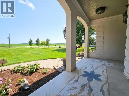 7635 Riverview Line, Chatham, ON - Outdoor