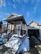 12 WICKFORD DRIVE  Toronto, ON M6L 1K7