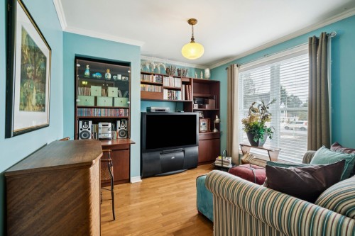 Salon - 200 Rue Hervé S., Saint-Amable, QC - Indoor Photo Showing Living Room