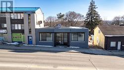 290 DUNDAS STREET Woodstock, ON N4S 1B2