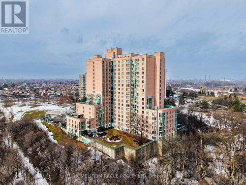 1705 - 41 MARKBROOK LANE  Toronto, ON M9V 5E6