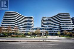 816 - 99 THE DONWAY ROAD W  Toronto, ON M3C 0N8