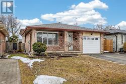 634 CLASSIC DRIVE  London East (East P), ON N5W 5X6