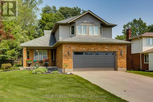 14 ERIC DRIVE  Thames Centre (Dorchester), ON N0L 1G1