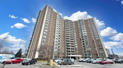 710-15 Vicora Link Way  Toronto, ON M3C 1A7