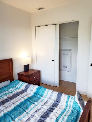 Chambre à coucher - 501-1575 Rue Gareau, Montréal (Ville-Marie), QC - Indoor Photo Showing Bedroom