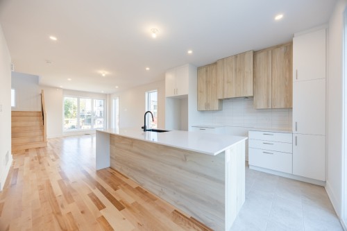 Cuisine - 11 Rue De Beaumont, Blainville, QC - Indoor Photo Showing Kitchen