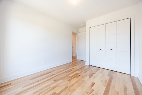 Chambre à coucher - 11 Rue De Beaumont, Blainville, QC - Indoor Photo Showing Other Room