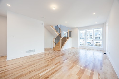 Salle à manger - 11 Rue De Beaumont, Blainville, QC - Indoor Photo Showing Other Room