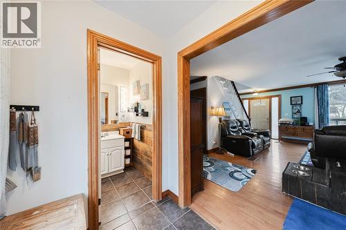 590 Simcoe Street, Warwick-Watford, ON - Indoor Photo Showing Other Room