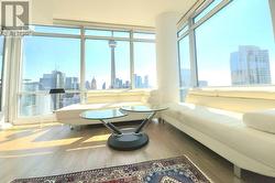 3806 - 25 TELEGRAM MEWS  Toronto, ON M5V 3Z1