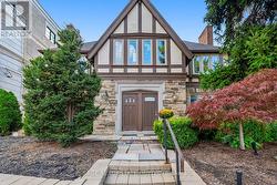 B - 1208 AVENUE ROAD  Toronto, ON M5N 2G4