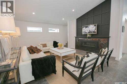 9 70 8Th Avenue, Lumsden, SK - Indoor