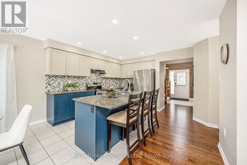 241 Pineglen Crescent, Kitchener, ON - Indoor