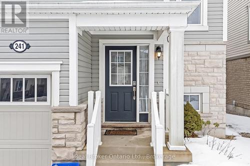 241 Pineglen Crescent, Kitchener, ON - Outdoor