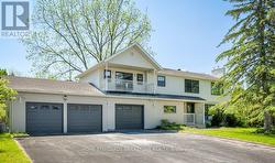 39 MILNE LANE  East Gwillimbury, ON L0G 1R0