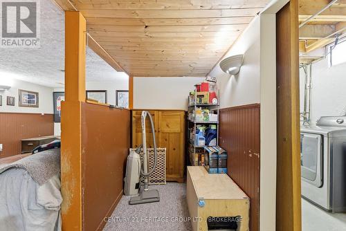 205 Keewatin Street, Oshawa (Donevan), ON - Indoor Photo Showing Laundry Room