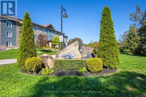 308 - 94 FRANCIS STREET W  Kawartha Lakes (Fenelon Falls), ON K0M 1N0