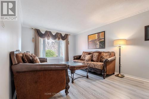 4538 Penhallow Road, Mississauga, ON - Indoor Photo Showing Living Room