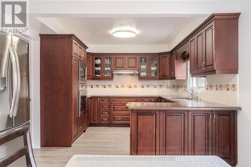 4538 Penhallow Road, Mississauga, ON - Indoor Photo Showing Kitchen